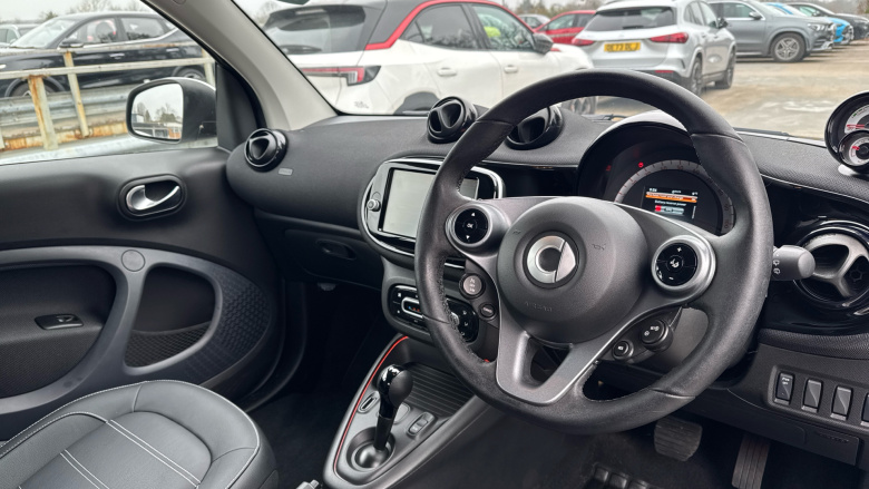 Smart EQ fortwo coupe 60kW EQ Exclusive 17kWh 2dr Auto [22kWCh] Electric Coupe